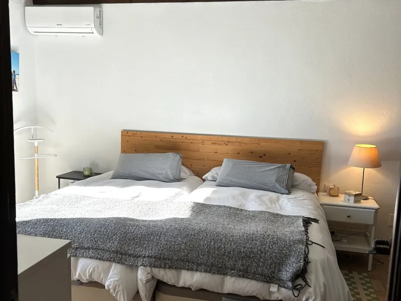 House - Detached Villa в продаже в Estepona, Málaga. В доме 4 спален и 3 ванных комнат. Площадь дома 200 м². Площадь участка 1246 м²