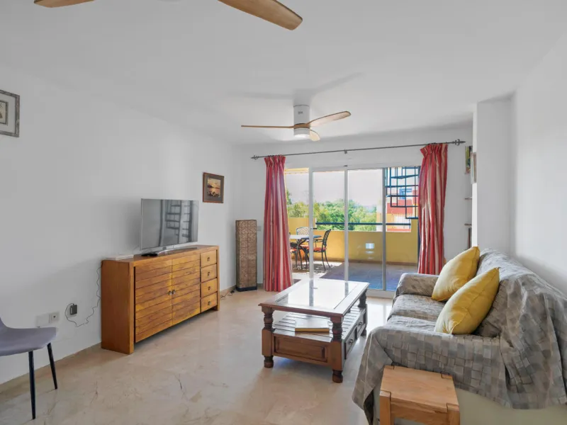 Penthouse Living with Sea Views & Solarium | Atalaya Green Mar, Estepona