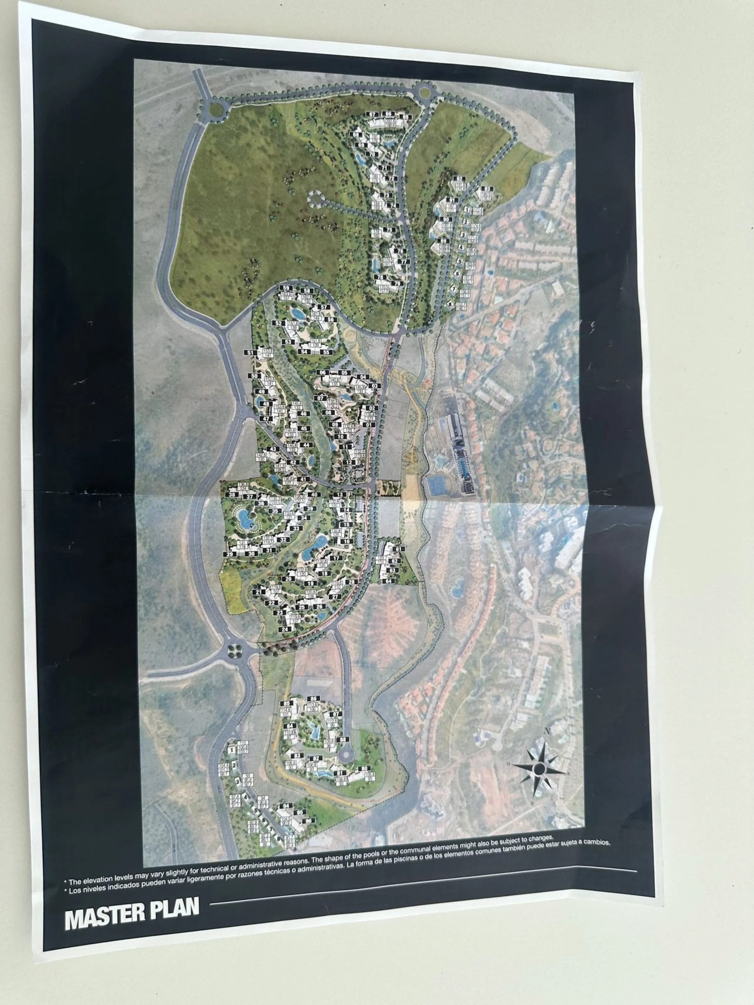 The area of Fuengirola that has become a huge success story in recent years......the Costa del Sol´s most successful new location...Brand New to the market...3 bedroom contemporary penthouse .....fresh from the Notary!