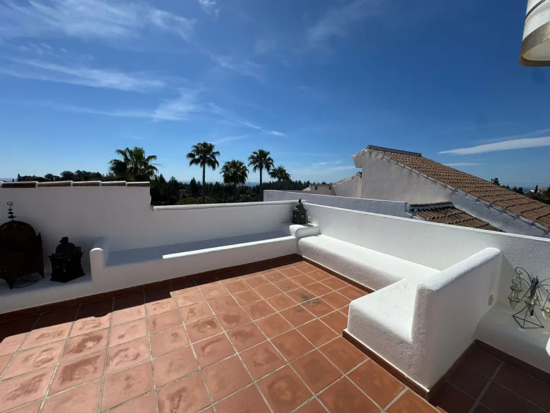 Townhouse , located in the prestigious El Chaparral la cala  The property is arranged into various rooms and service areas, and includes an exclusive-use garden area.