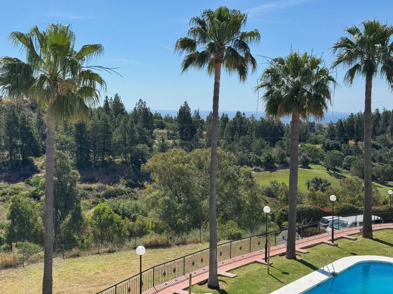 Townhouse , located in the prestigious El Chaparral la cala  The property is arranged into various rooms and service areas, and includes an exclusive-use garden area.