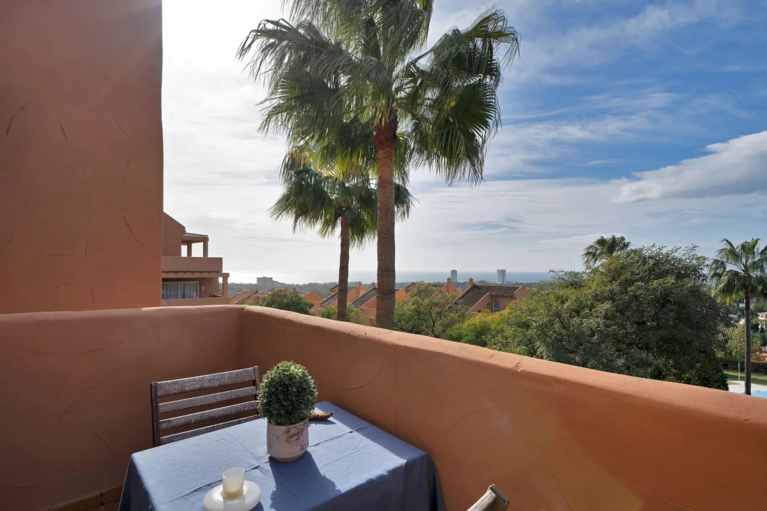 Beautifully Renovated Apartment with Sea Views in Elviria, Marbella East