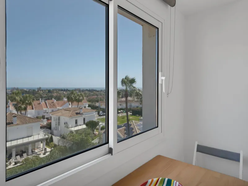Penthouse Living with Sea Views & Solarium | Atalaya Green Mar, Estepona