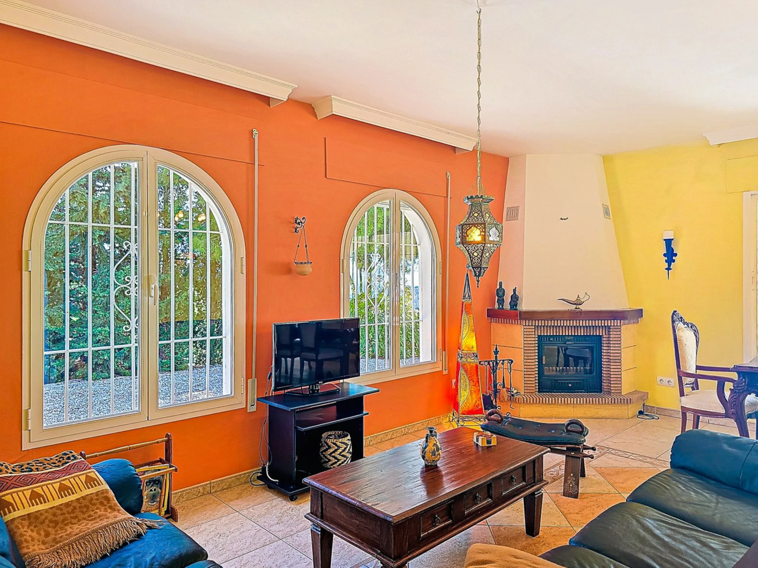 Detached villa with panoramic sea views in Arenas – Costa del Sol