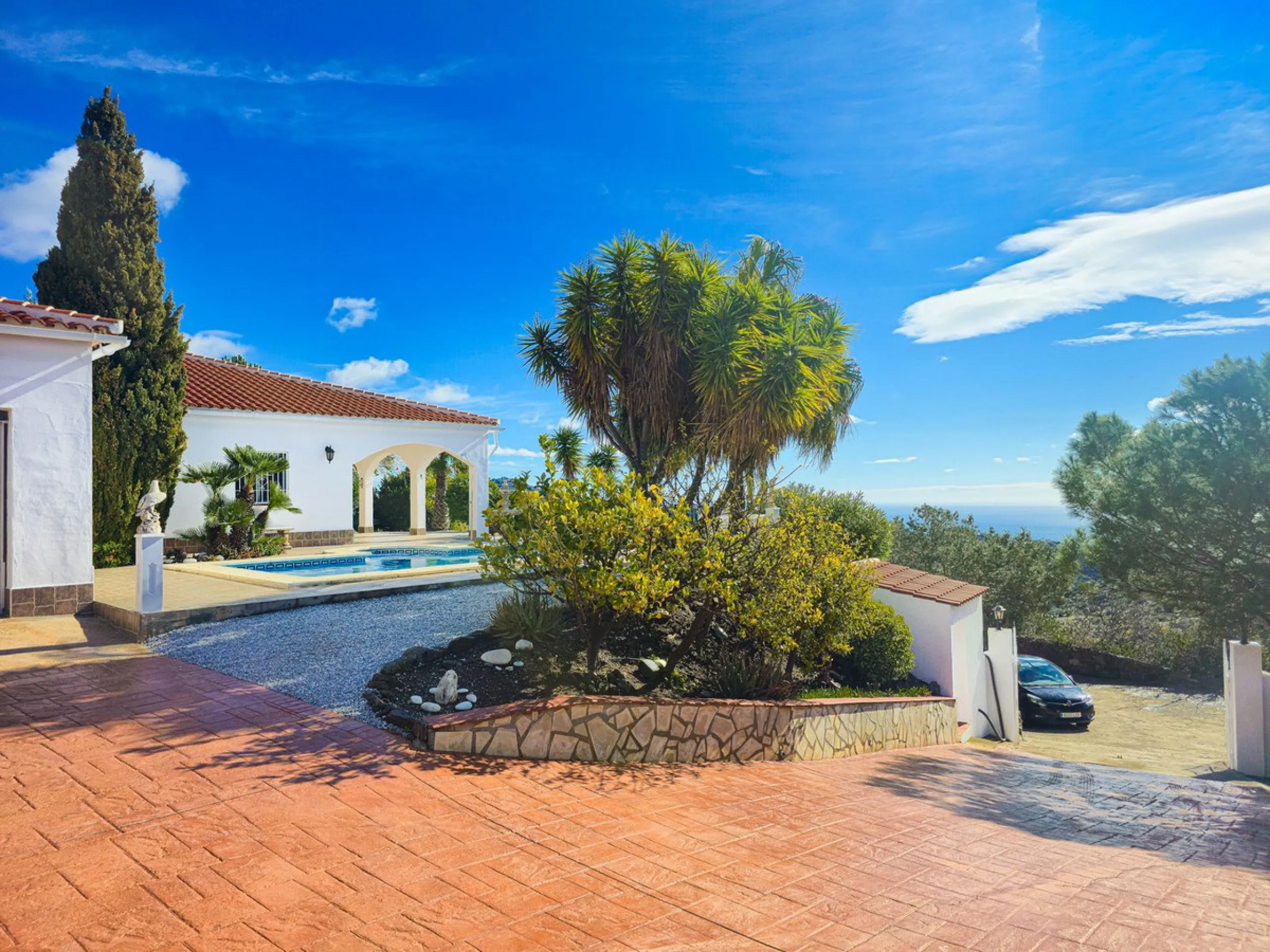 Detached villa with panoramic sea views in Arenas – Costa del Sol