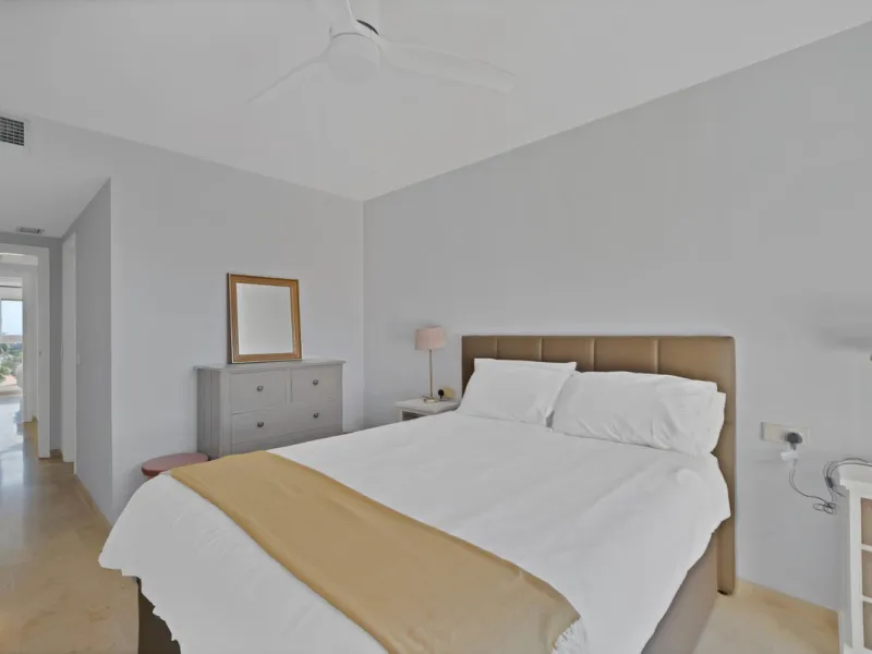 Penthouse Living with Sea Views & Solarium | Atalaya Green Mar, Estepona