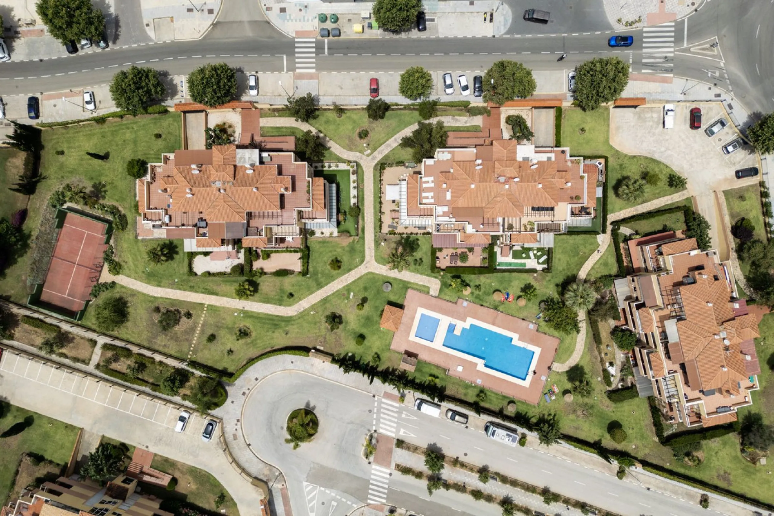Magnificent 2-bedroom property in Los Prados del Golf – La Cala de Mijas.