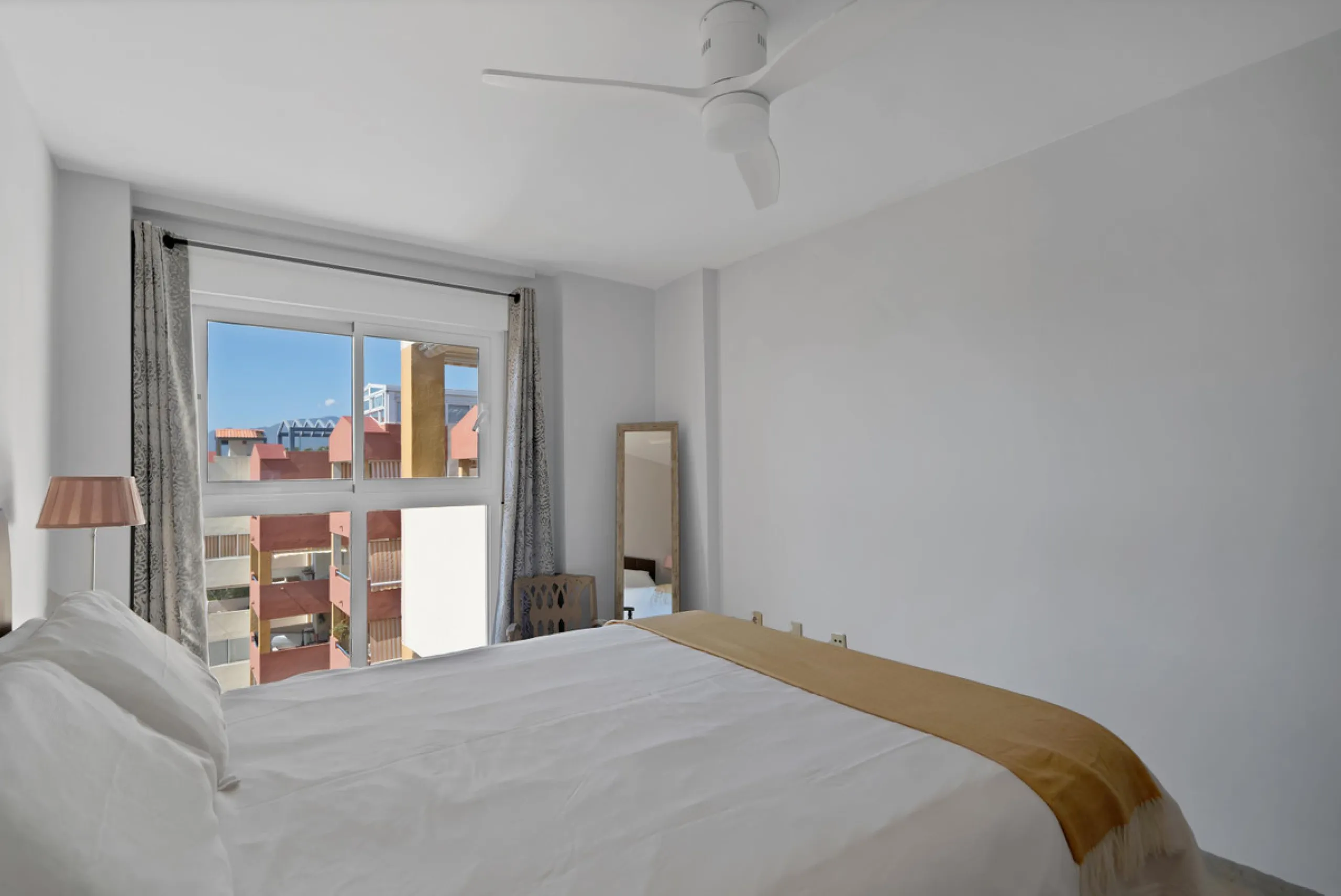 Penthouse Living with Sea Views & Solarium | Atalaya Green Mar, Estepona