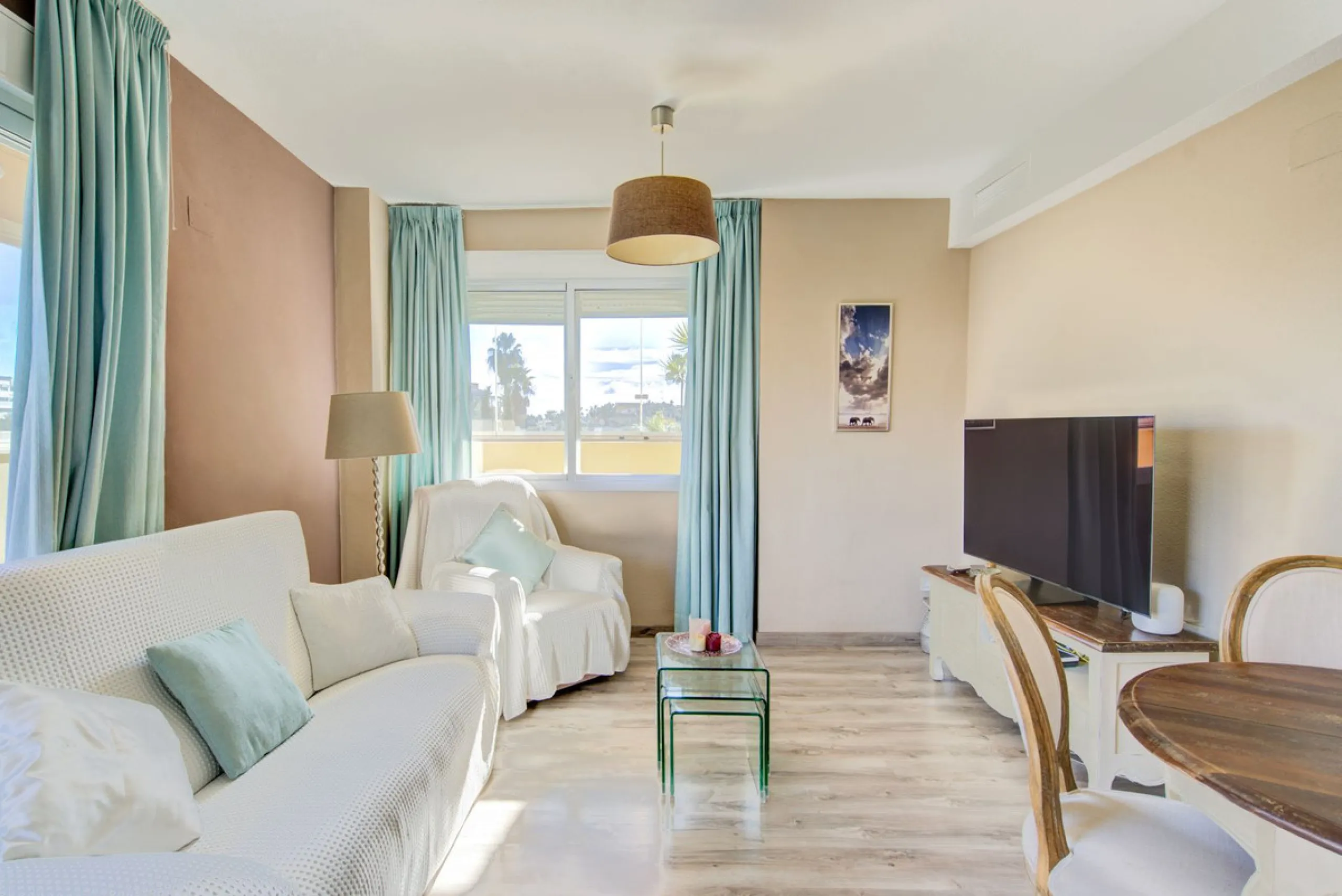 Magnificent 2-bedroom property in Los Prados del Golf – La Cala de Mijas.