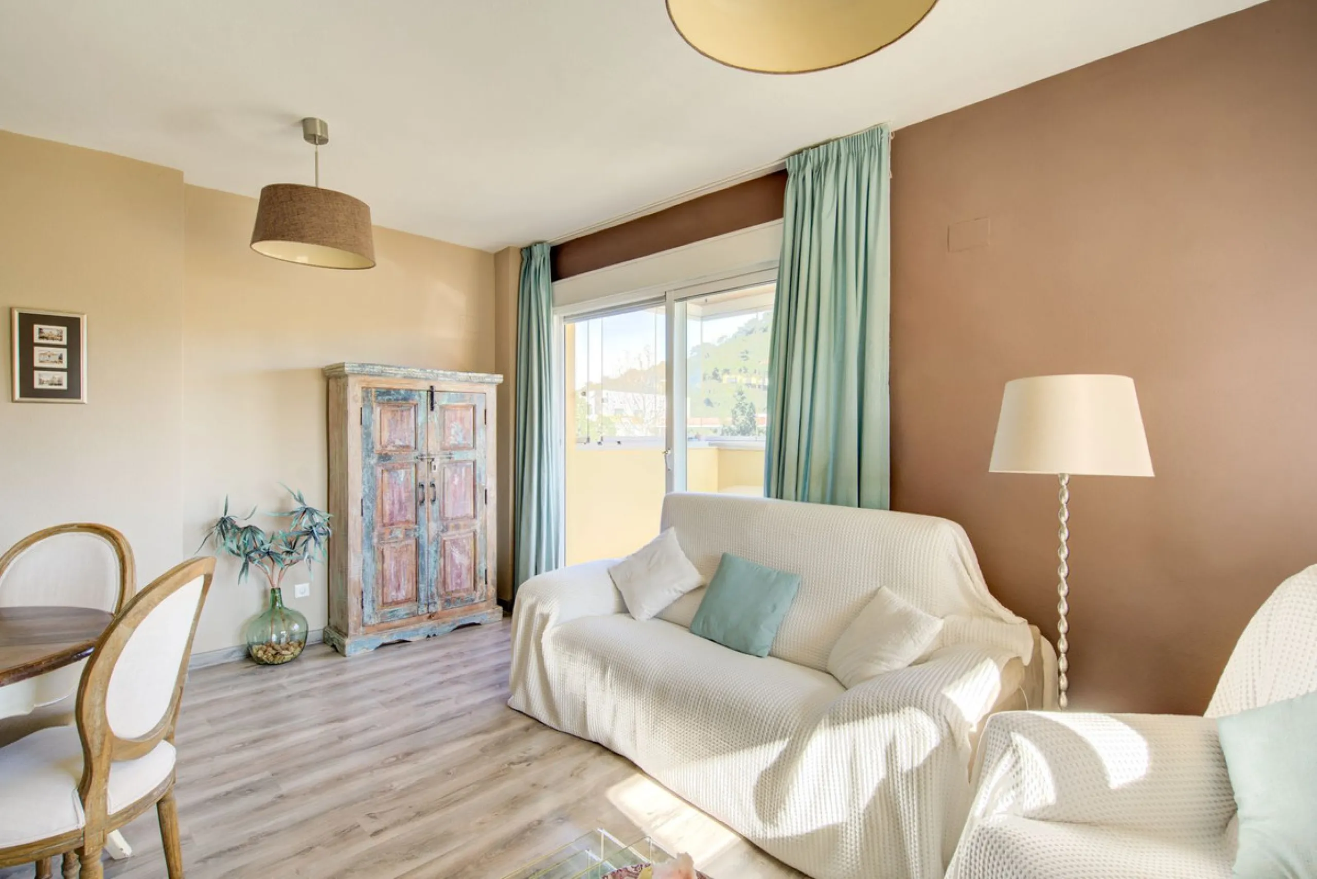 Magnificent 2-bedroom property in Los Prados del Golf – La Cala de Mijas.