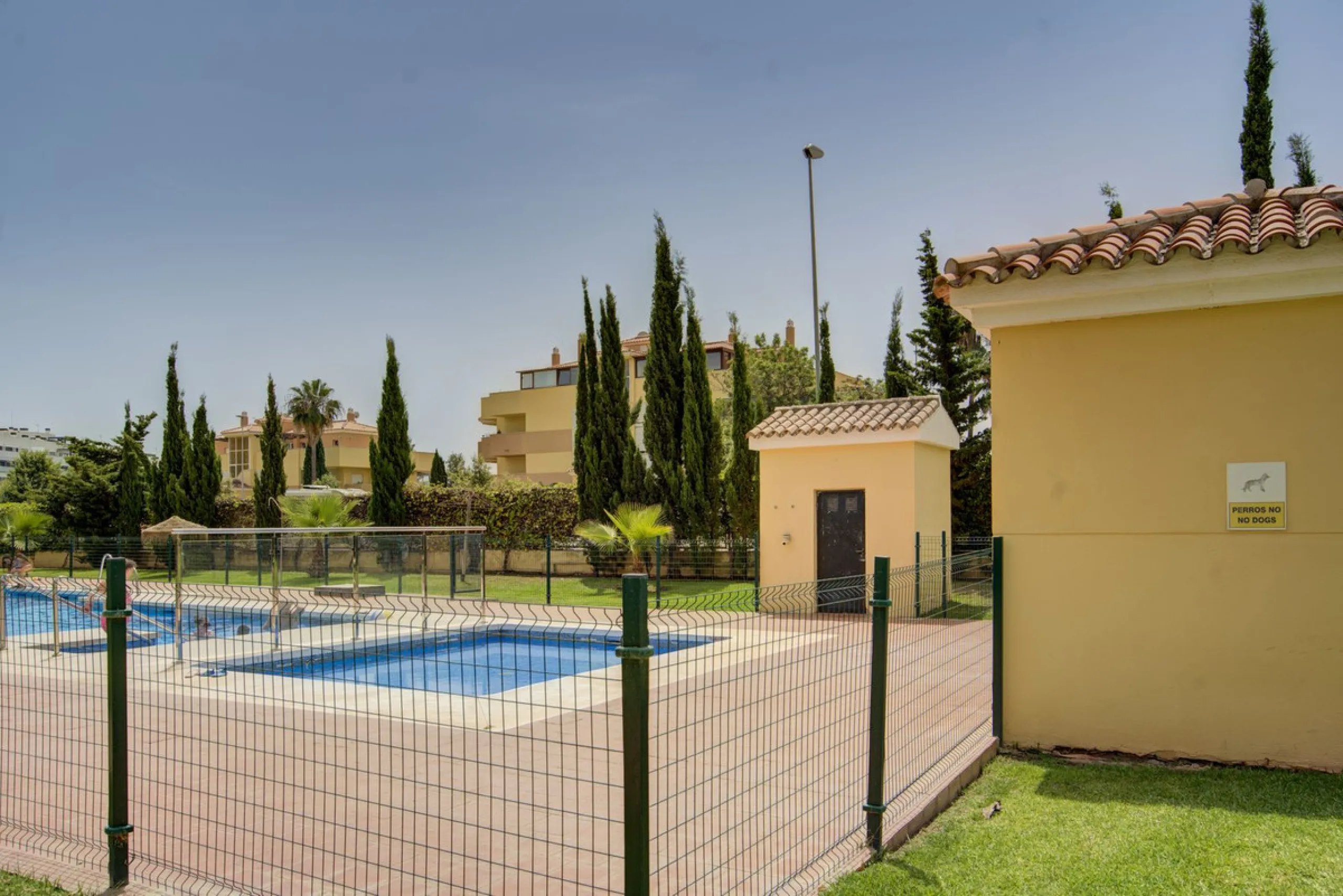 Magnificent 2-bedroom property in Los Prados del Golf – La Cala de Mijas.