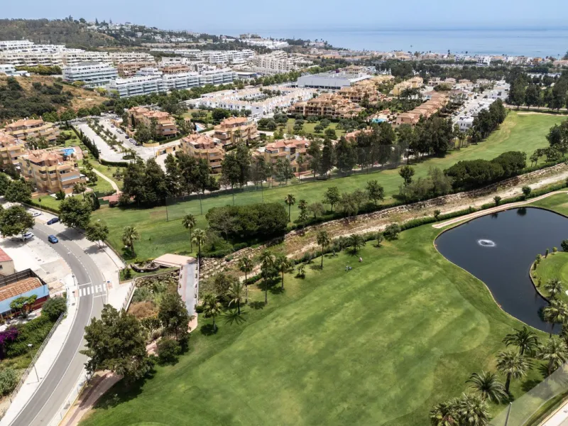 Magnificent 2-bedroom property in Los Prados del Golf – La Cala de Mijas.