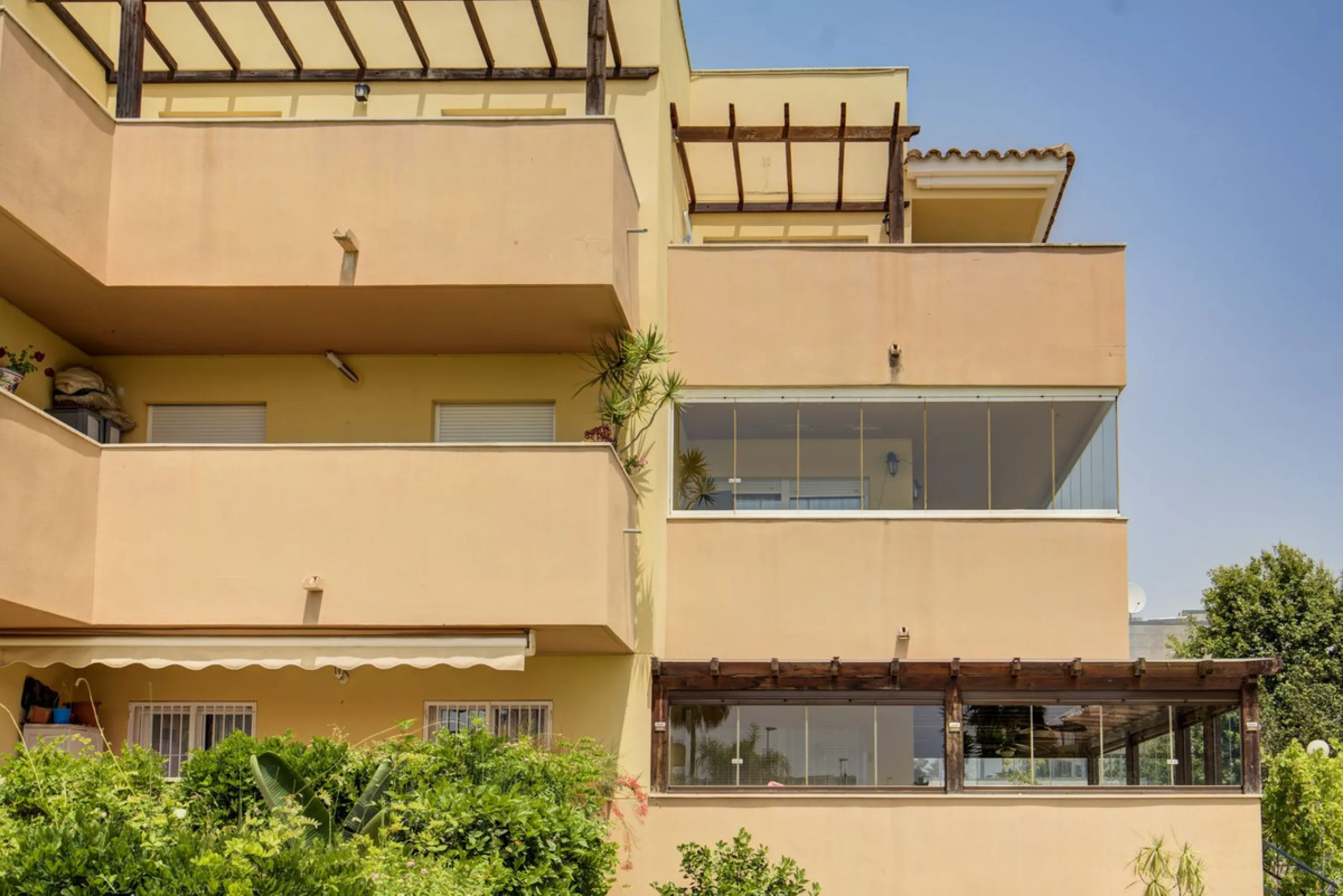 Magnificent 2-bedroom property in Los Prados del Golf – La Cala de Mijas.