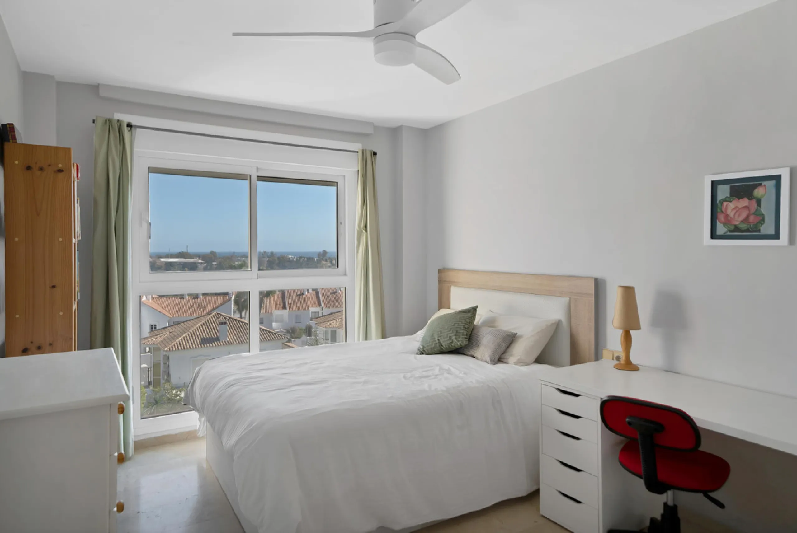 Penthouse Living with Sea Views & Solarium | Atalaya Green Mar, Estepona