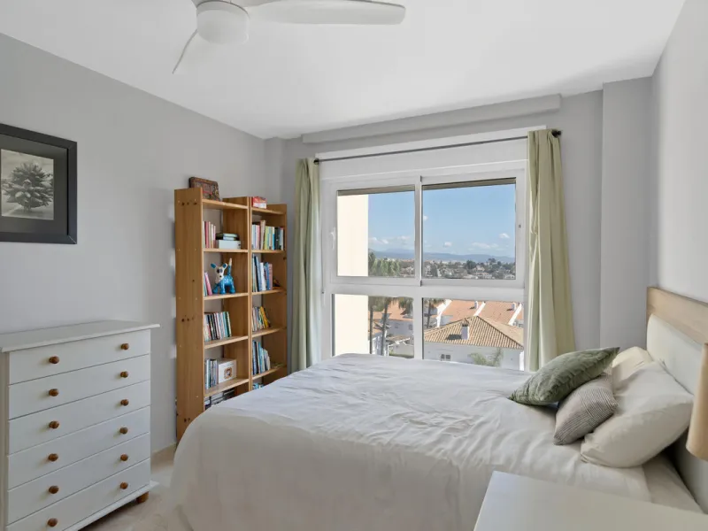 Penthouse Living with Sea Views & Solarium | Atalaya Green Mar, Estepona