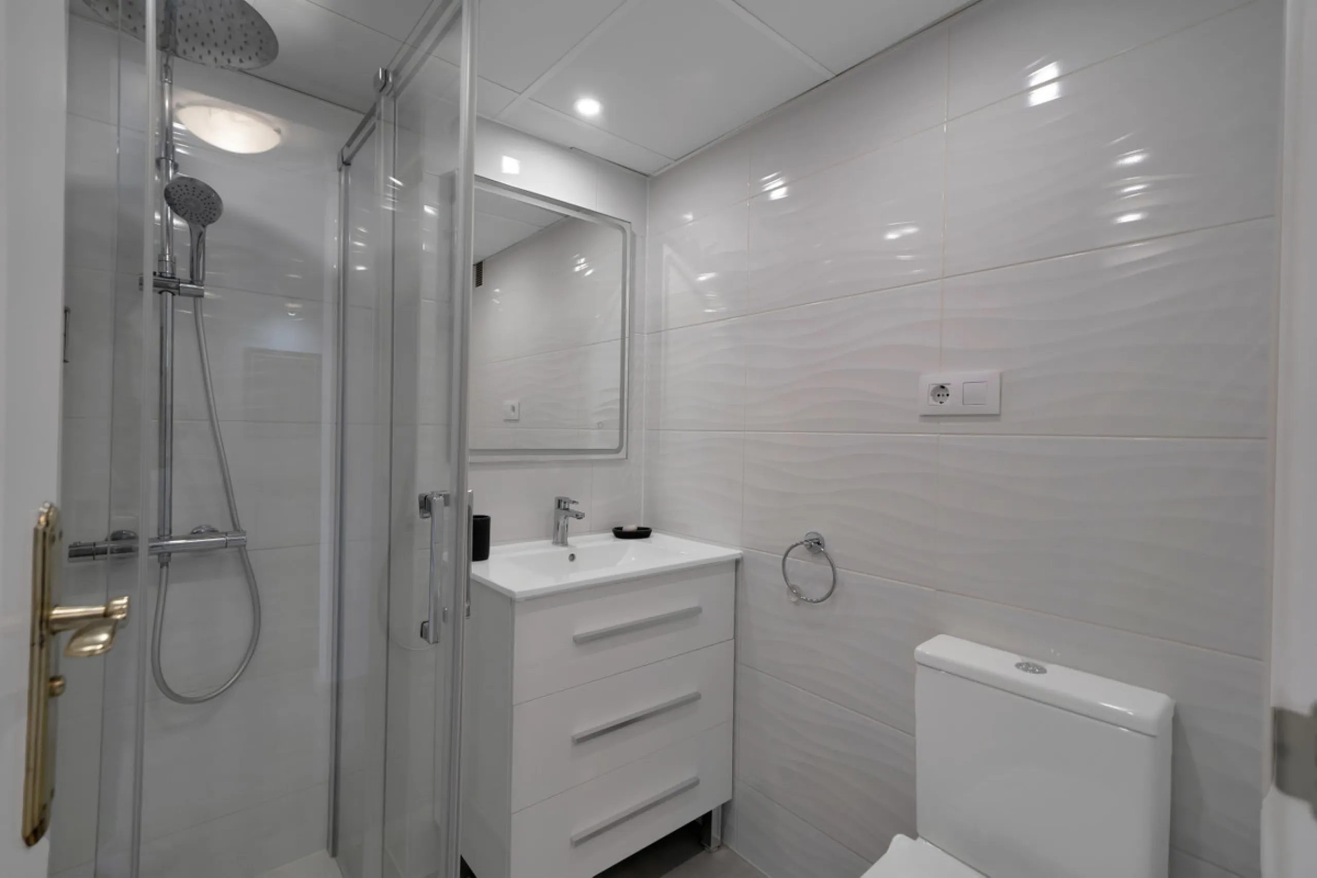 Penthouse Living with Sea Views & Solarium | Atalaya Green Mar, Estepona