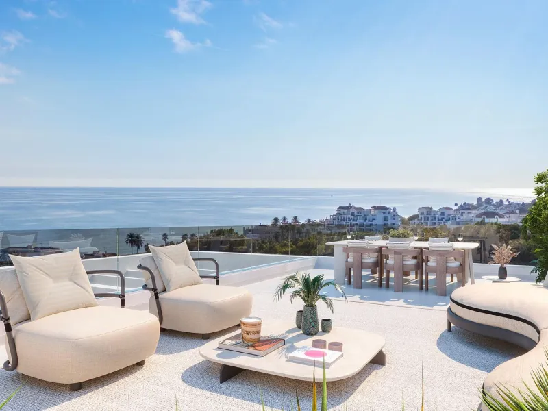 Luxury Living by the Sea: Exclusive New Construction in Estepona& & A Prime Location in Estepona& This exclusive development of 25 luxury residences is located in one of Estepona’s most dynamic and sought-after areas. Situated just 400 meters fro