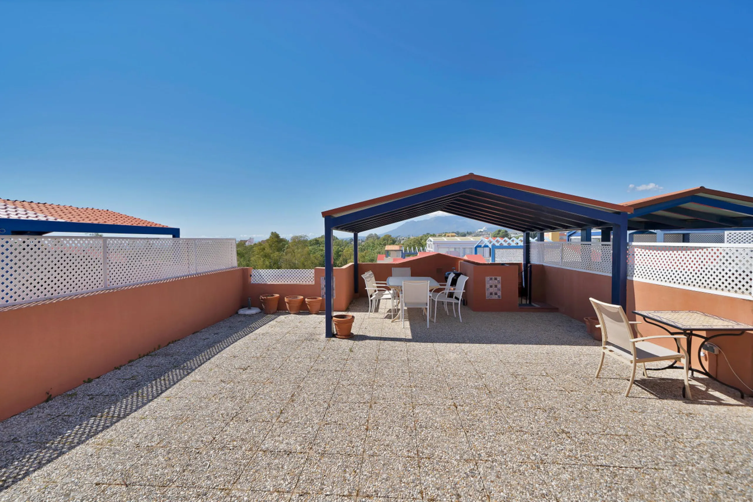 Penthouse Living with Sea Views & Solarium | Atalaya Green Mar, Estepona