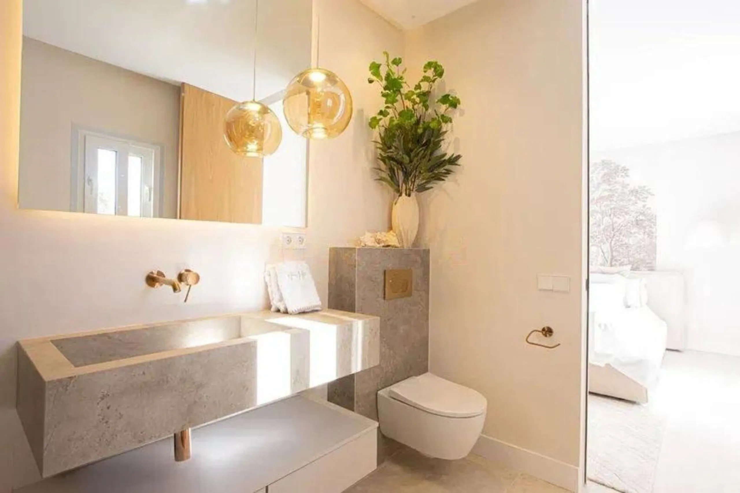 Apartment - Penthouse Duplex в продаже в Marbella, Málaga. В доме 4 спален и 3 ванных комнат. Площадь дома 170 м²