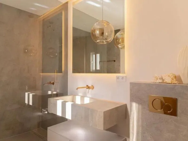 Apartment - Penthouse Duplex в продаже в Marbella, Málaga. В доме 4 спален и 3 ванных комнат. Площадь дома 170 м²