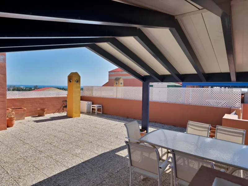 Penthouse Living with Sea Views & Solarium | Atalaya Green Mar, Estepona