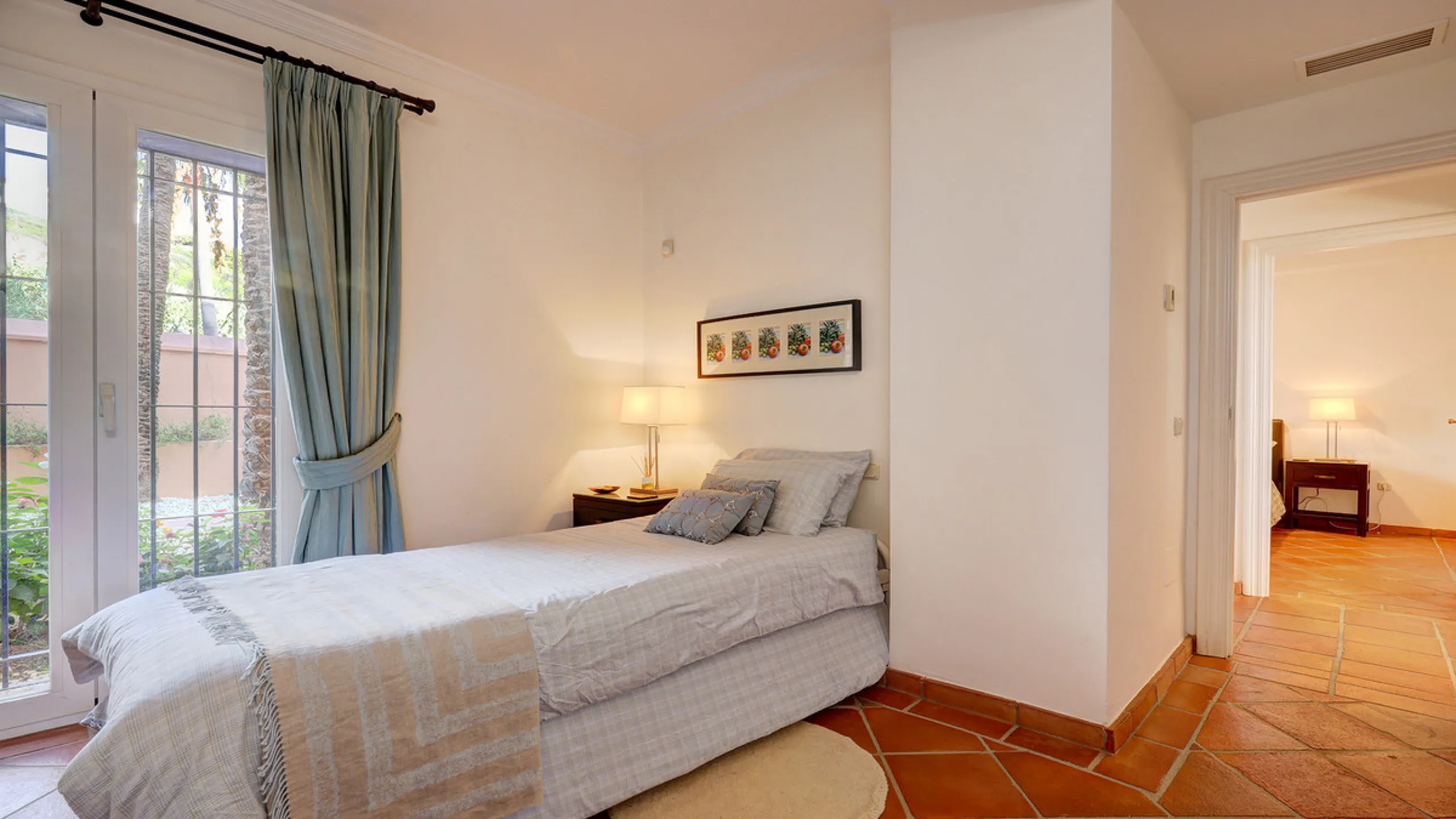 Wake up to breathtaking sea views from this exceptional 3-bedroom, 2-bathroom ground floor apartment set within one of the most prestigious frontline beach urbanisations in Casares Costa. With a spacious terrace overlooking beautifully landscaped gardens 