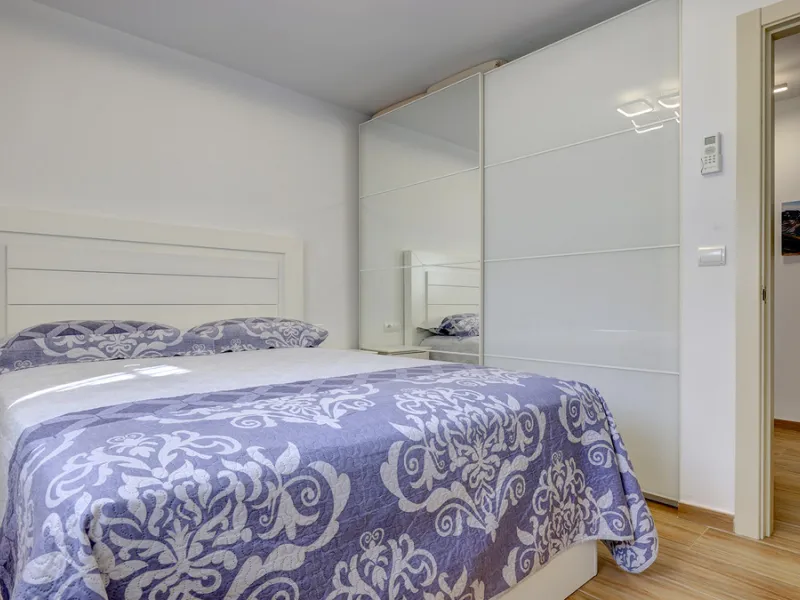 House - Semi-Detached House в продаже в Manilva, Málaga. В доме 2 спален и 1 ванных комнат. Площадь дома 212 м². Площадь участка 310 м²