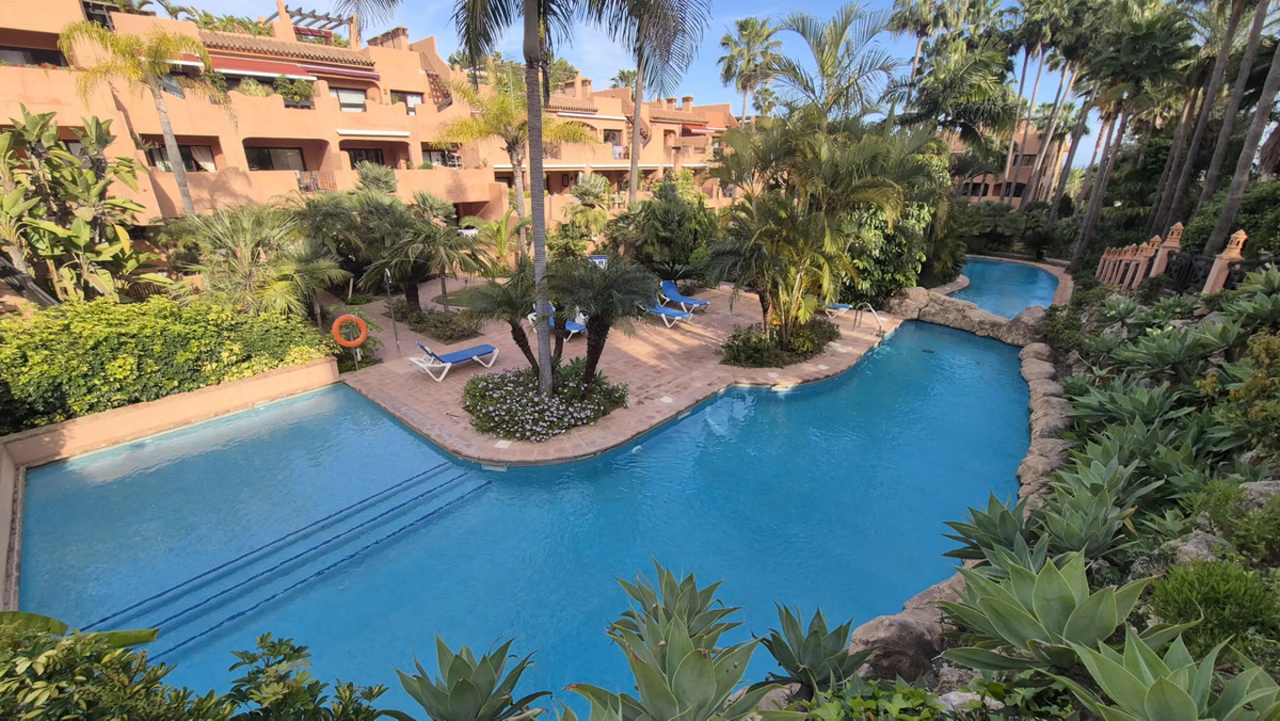 ✨ Exclusive luxury apartment in Bel-Air, between Estepona and Benahavís ✨