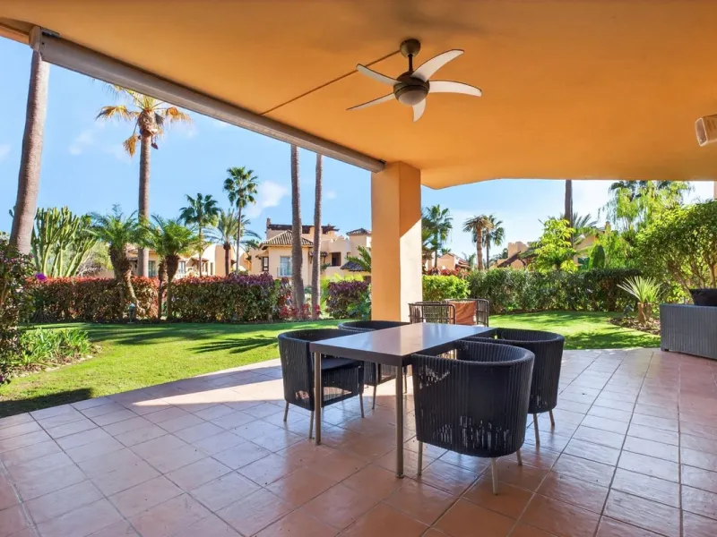This south-east facing garden apartment is located in the well-known gated community of Mansion Club, on Marbella's Golden Mile. The area is valued for its privacy, security, and convenient access to the beach, restaurants, shops, and some of Marbella's m