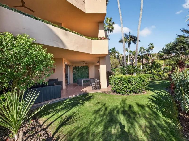 This south-east facing garden apartment is located in the well-known gated community of Mansion Club, on Marbella's Golden Mile. The area is valued for its privacy, security, and convenient access to the beach, restaurants, shops, and some of Marbella's m