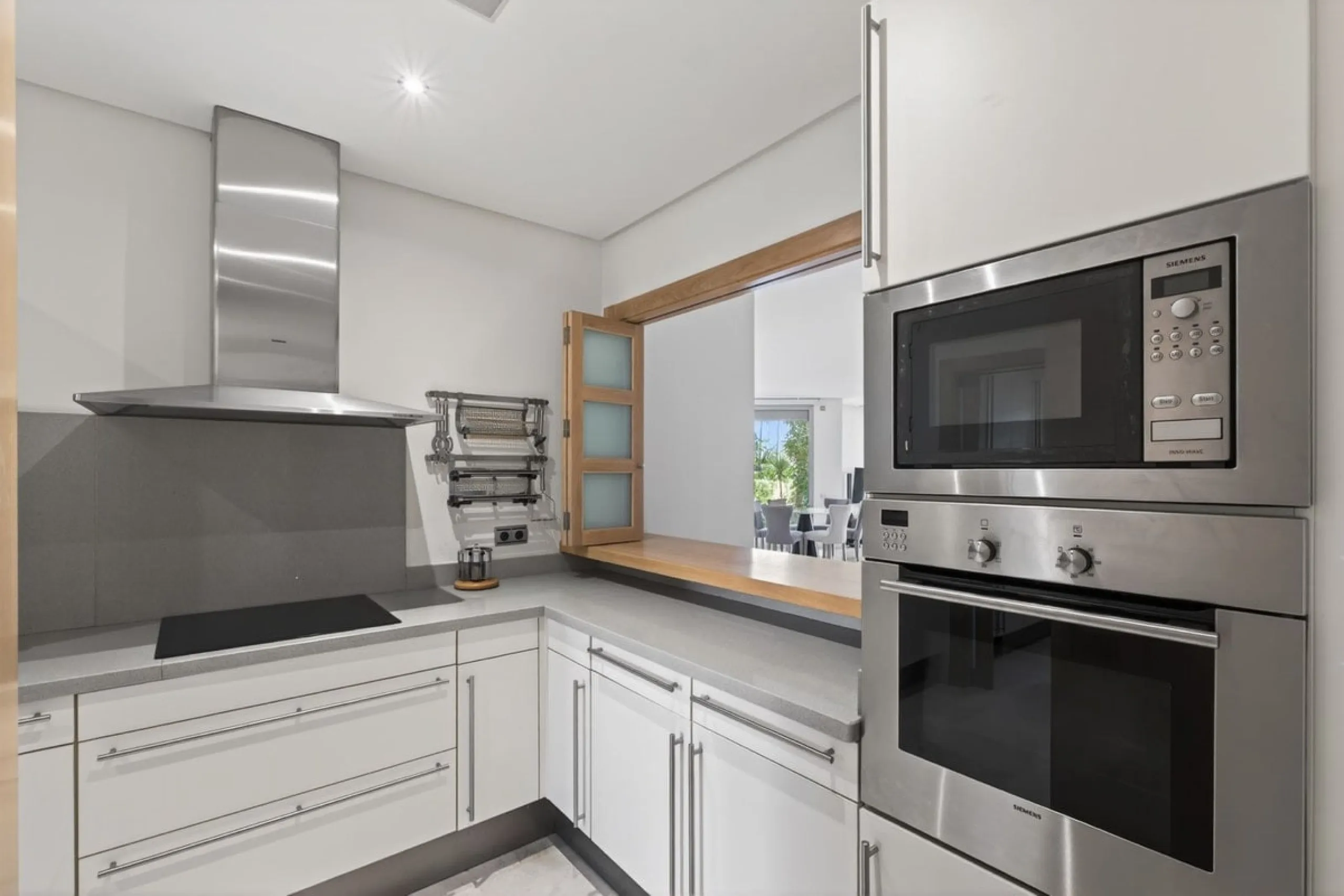 This south-east facing garden apartment is located in the well-known gated community of Mansion Club, on Marbella's Golden Mile. The area is valued for its privacy, security, and convenient access to the beach, restaurants, shops, and some of Marbella's m