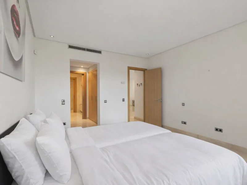 This south-east facing garden apartment is located in the well-known gated community of Mansion Club, on Marbella's Golden Mile. The area is valued for its privacy, security, and convenient access to the beach, restaurants, shops, and some of Marbella's m