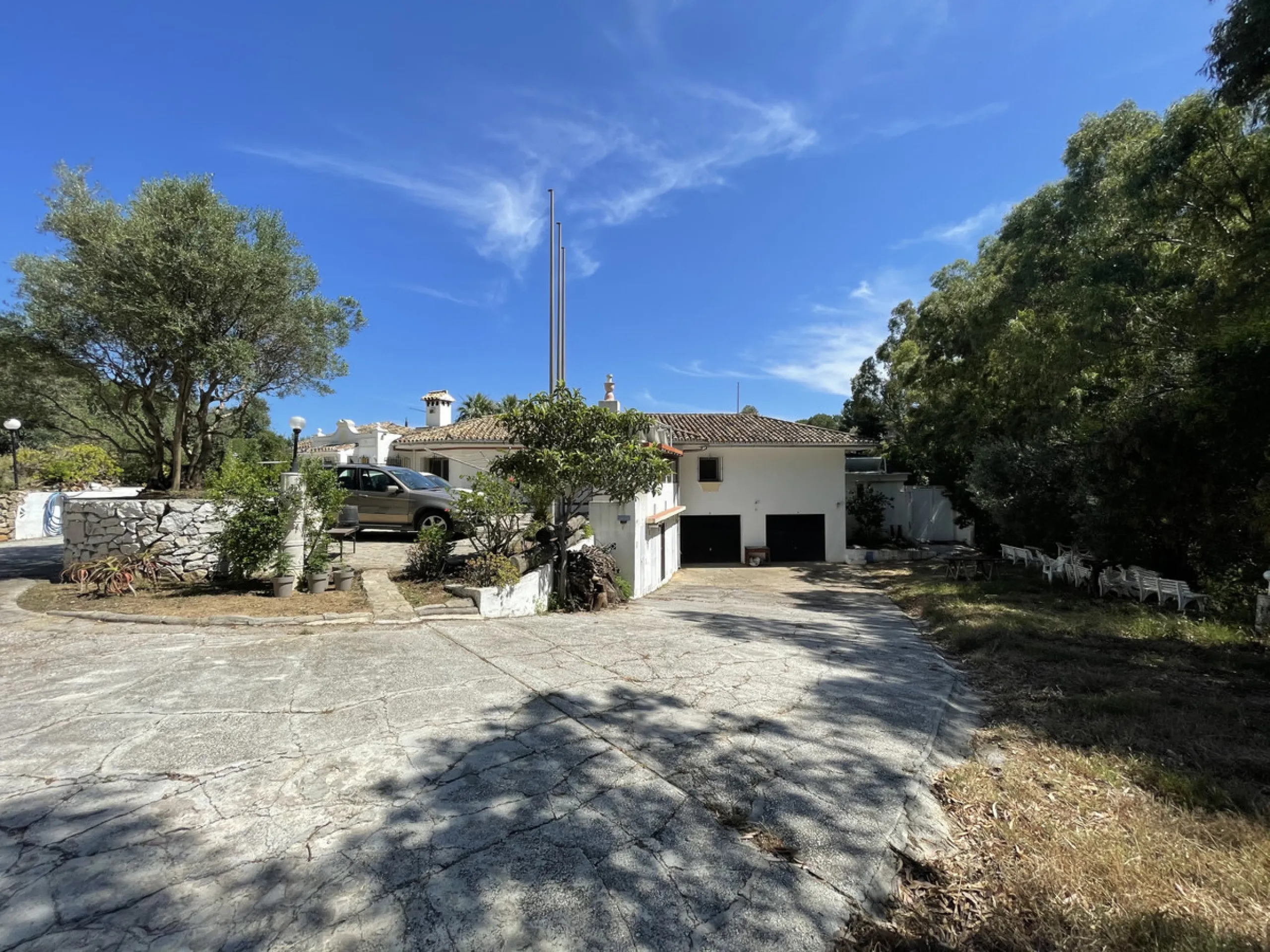 House - Detached Villa в продаже в Mijas, Málaga. В доме 7 спален и 5 ванных комнат. Площадь дома 515 м². Площадь участка 3609 м²