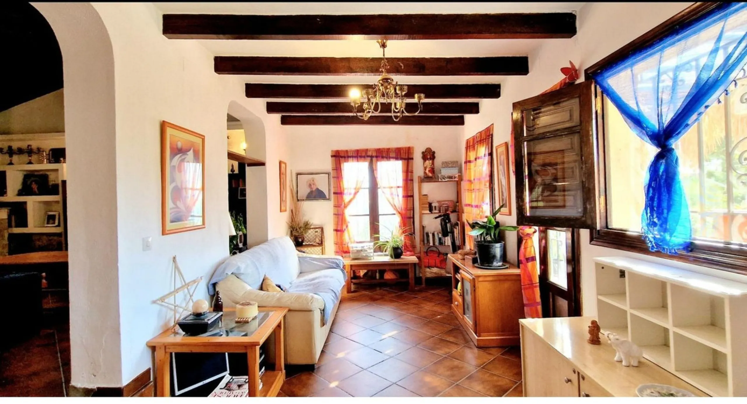 Nestled beside a protected natural reserve, this charming rustic property offers privacy, space, and breathtaking panoramic views of the surrounding mountains and from the top terrace you even have seaviews. A perfect blend of countryside tranquility and 