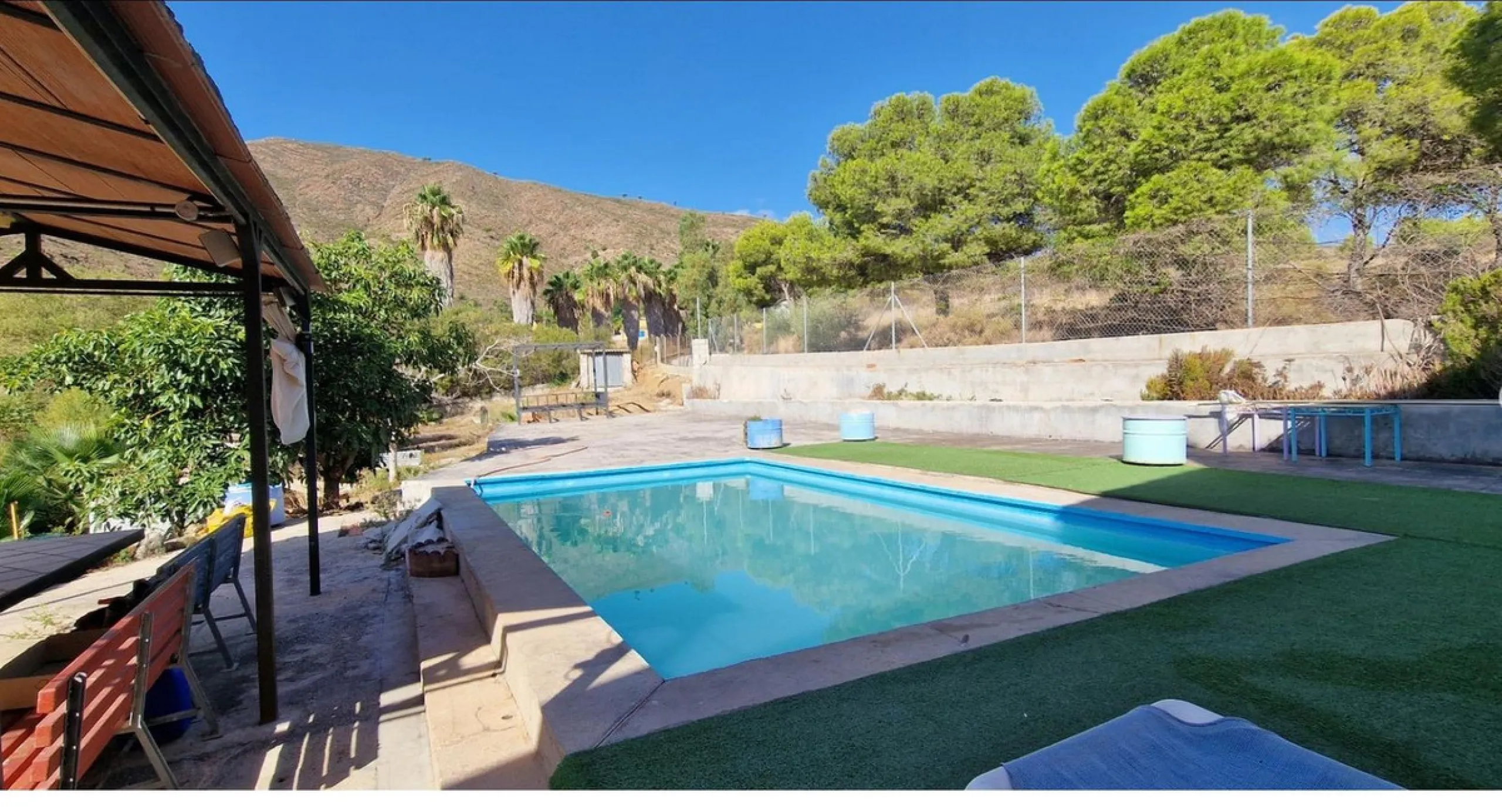 Nestled beside a protected natural reserve, this charming rustic property offers privacy, space, and breathtaking panoramic views of the surrounding mountains and from the top terrace you even have seaviews. A perfect blend of countryside tranquility and 