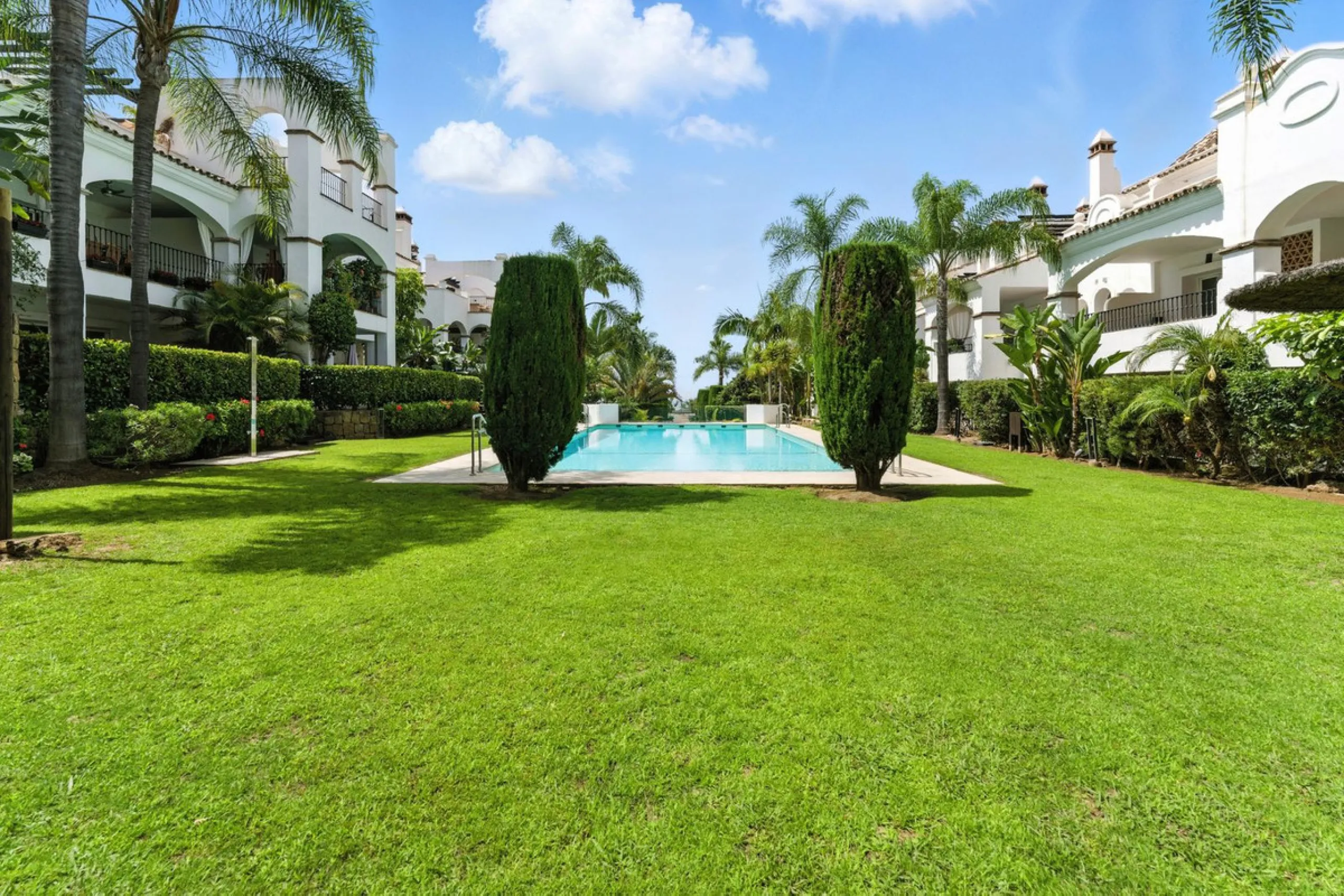 Exclusive 4-Bedroom Apartment on Marbella's Prestigious Golden Mile