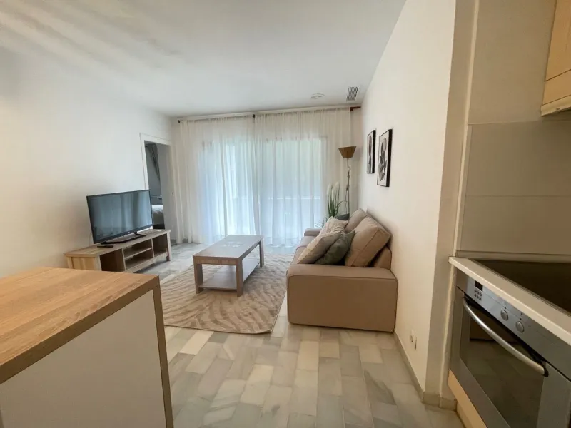 Charming Ground Floor Apartment in Exclusive Las Brisas Hotel del Golf Complex, Nueva Andalucía – Marbella