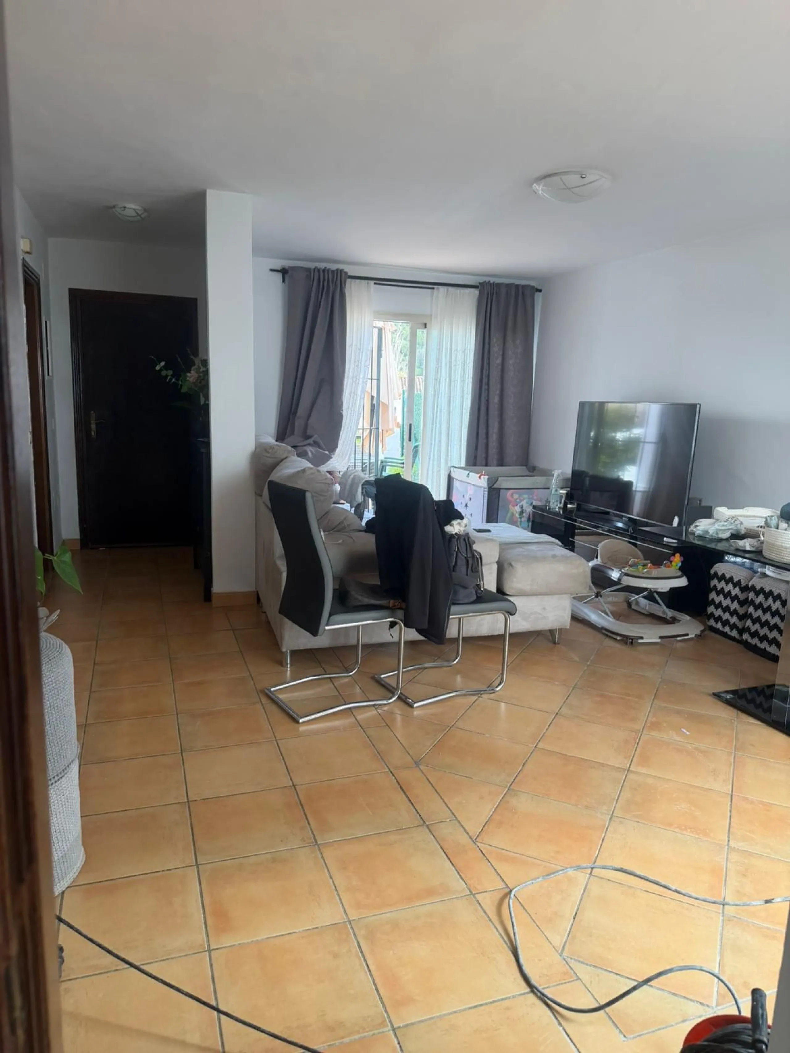 Important: Please be informed that this property is unavailable for viewings until the end of 2026.
