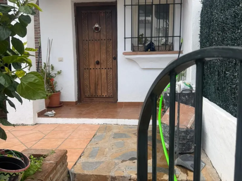 Important: Please be informed that this property is unavailable for viewings until the end of 2026.