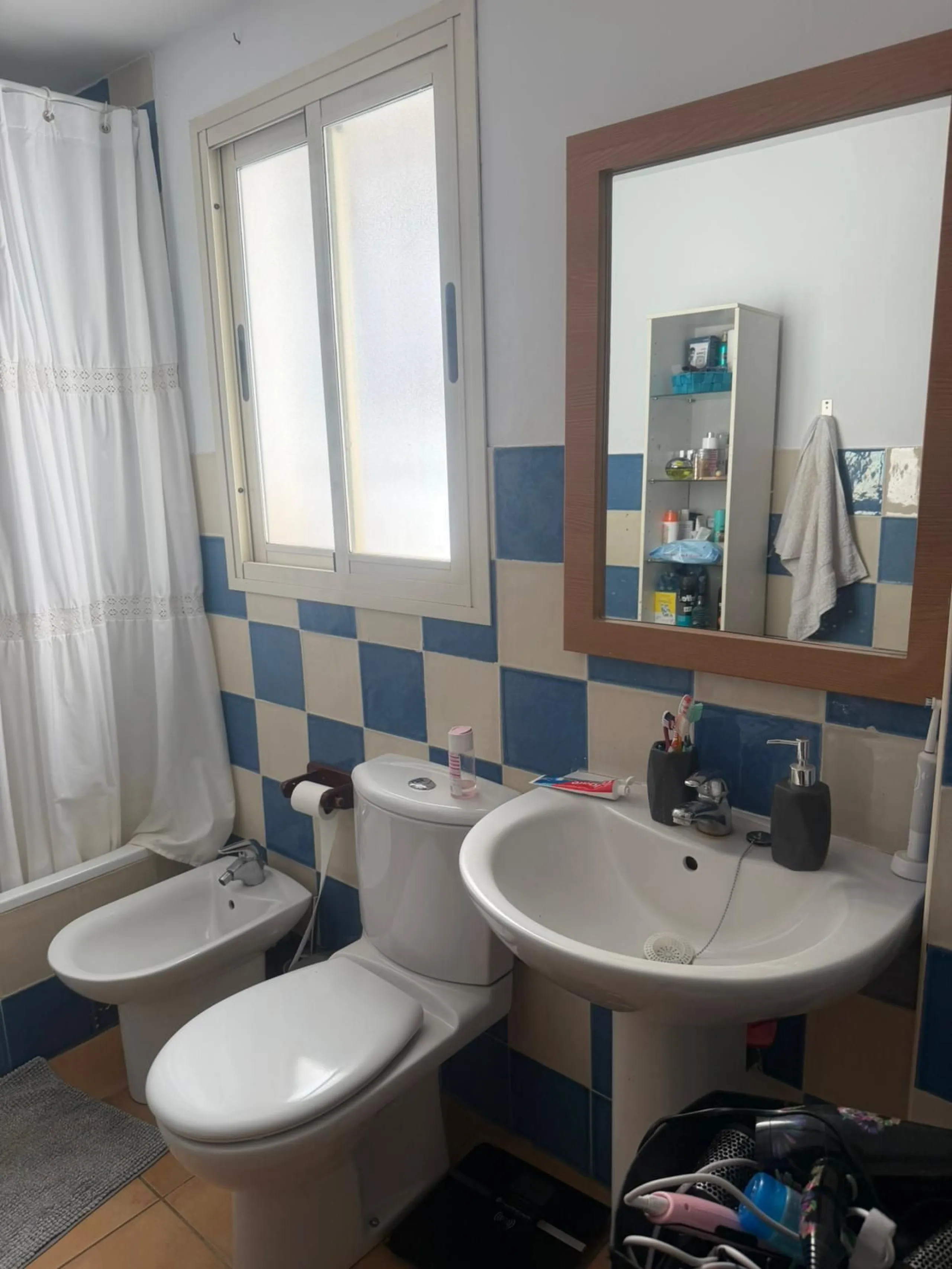 Important: Please be informed that this property is unavailable for viewings until the end of 2026.