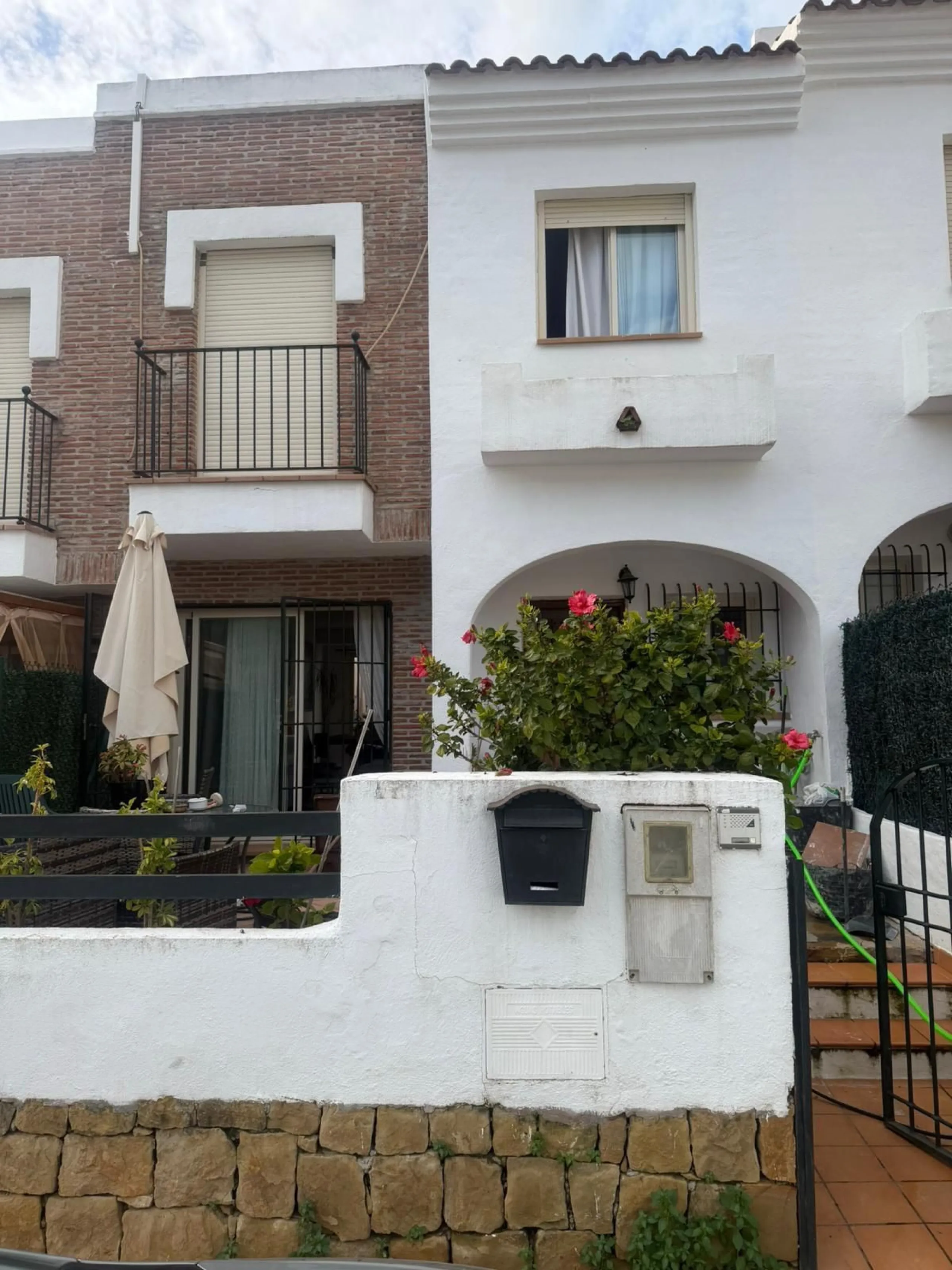 Important: Please be informed that this property is unavailable for viewings until the end of 2026.