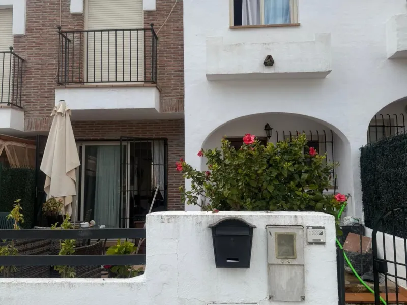 Important: Please be informed that this property is unavailable for viewings until the end of 2026.