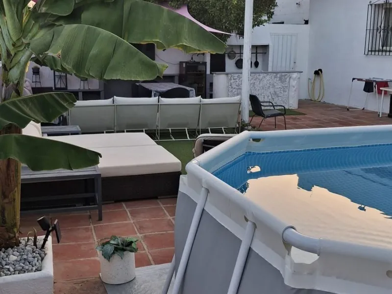 Enchanting Single-Storey Detached Villa with Lush Fruit Orchard and Private Pool in San Pedro, Marbella – Costa del Sol