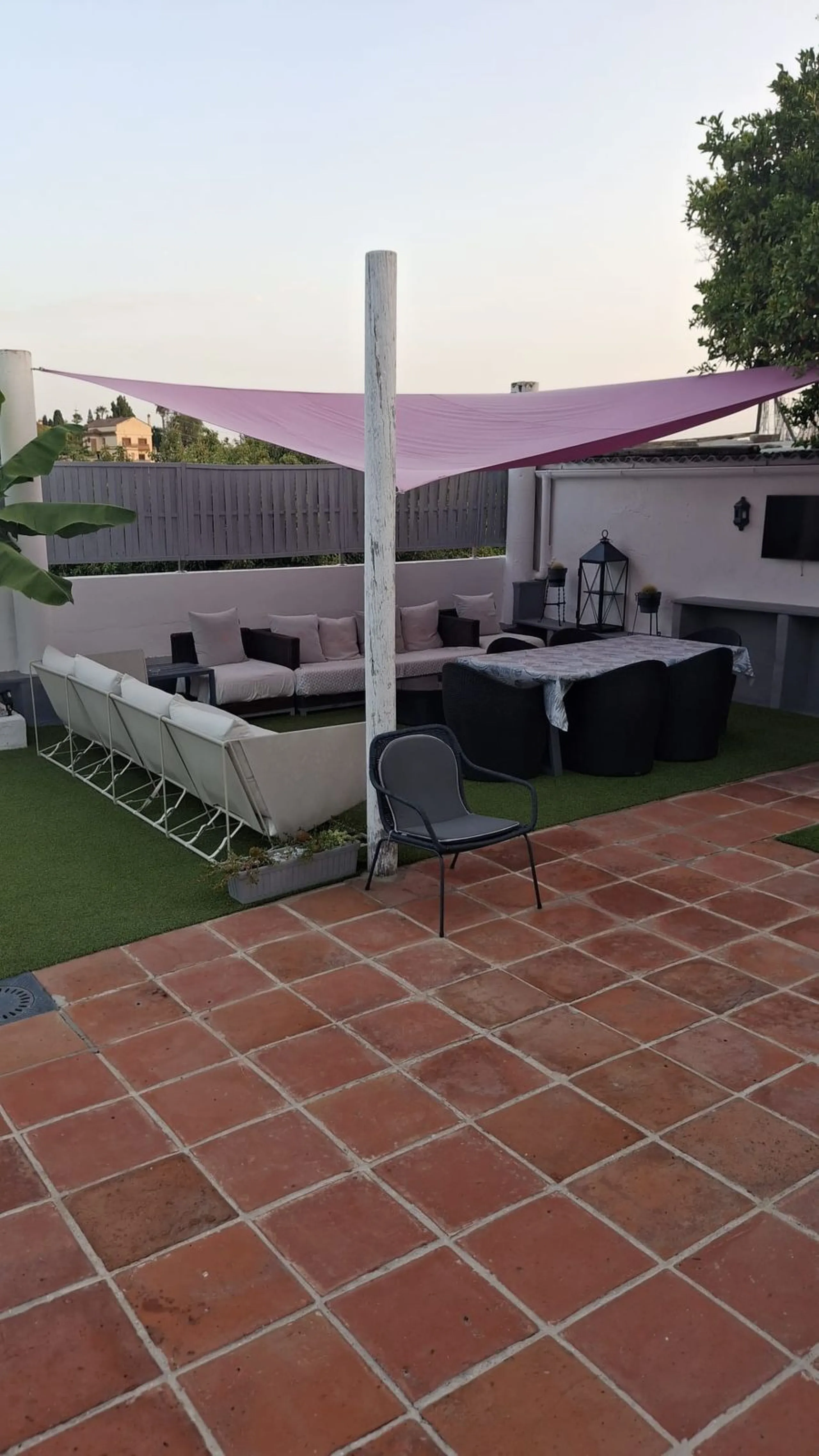 Enchanting Single-Storey Detached Villa with Lush Fruit Orchard and Private Pool in San Pedro, Marbella – Costa del Sol