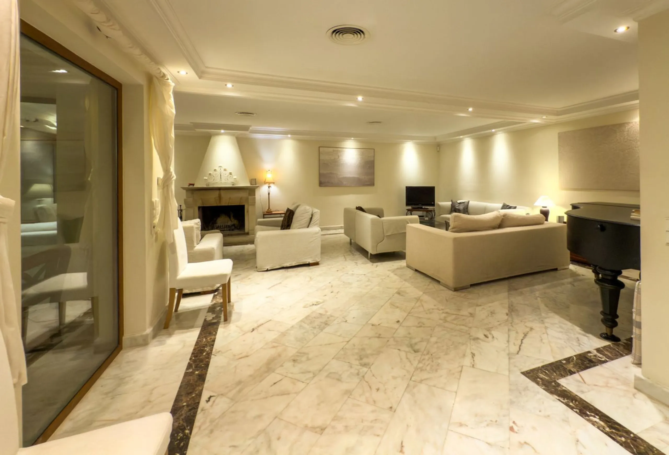 Detached Villa, El Rosario Marbella east