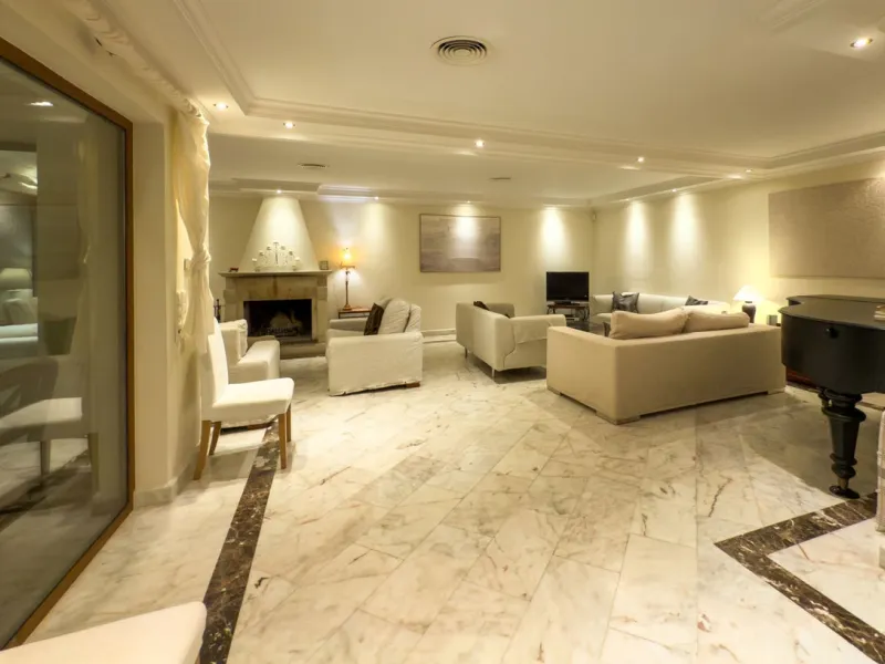 Detached Villa, El Rosario Marbella east