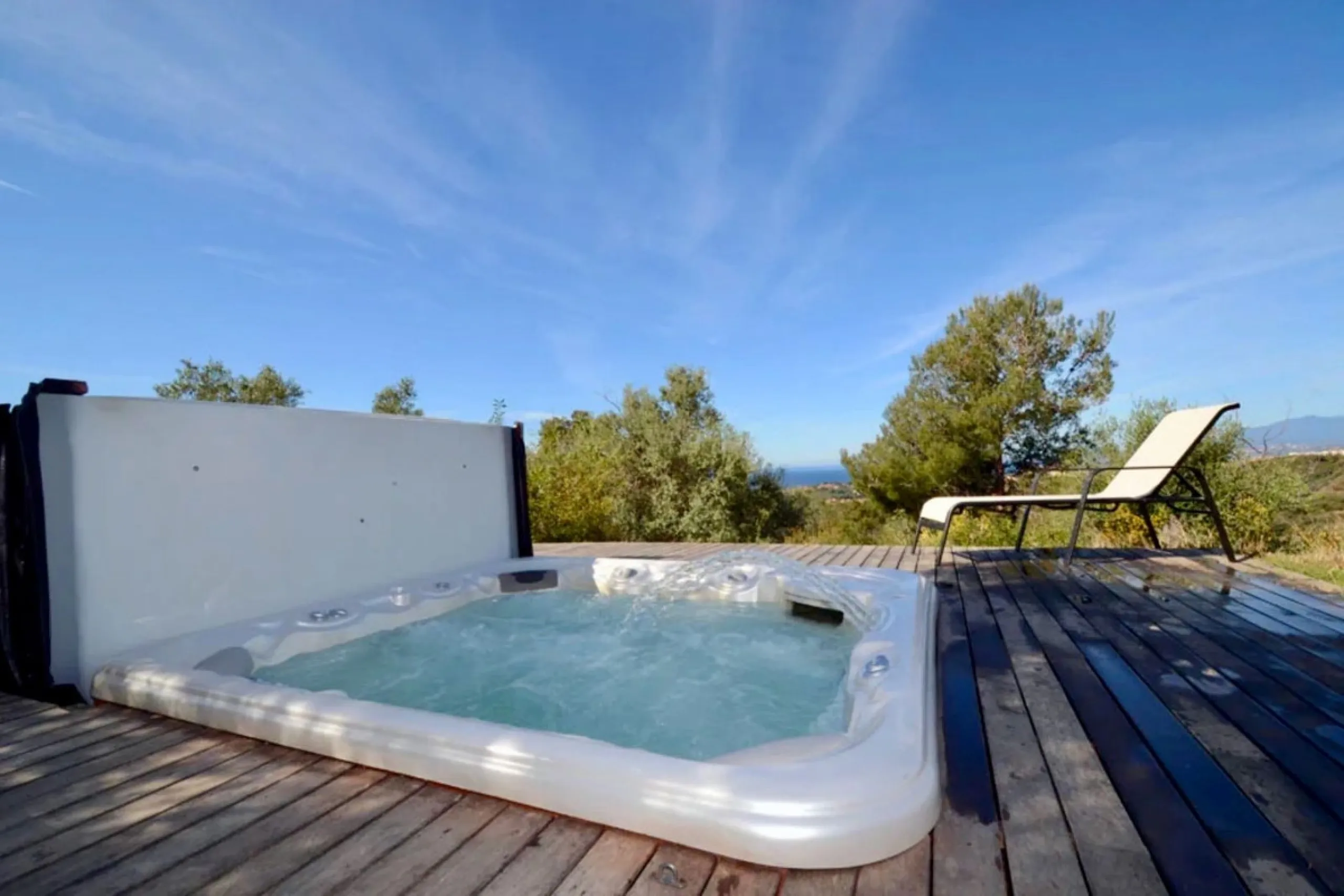 Detached Villa, El Rosario Marbella east