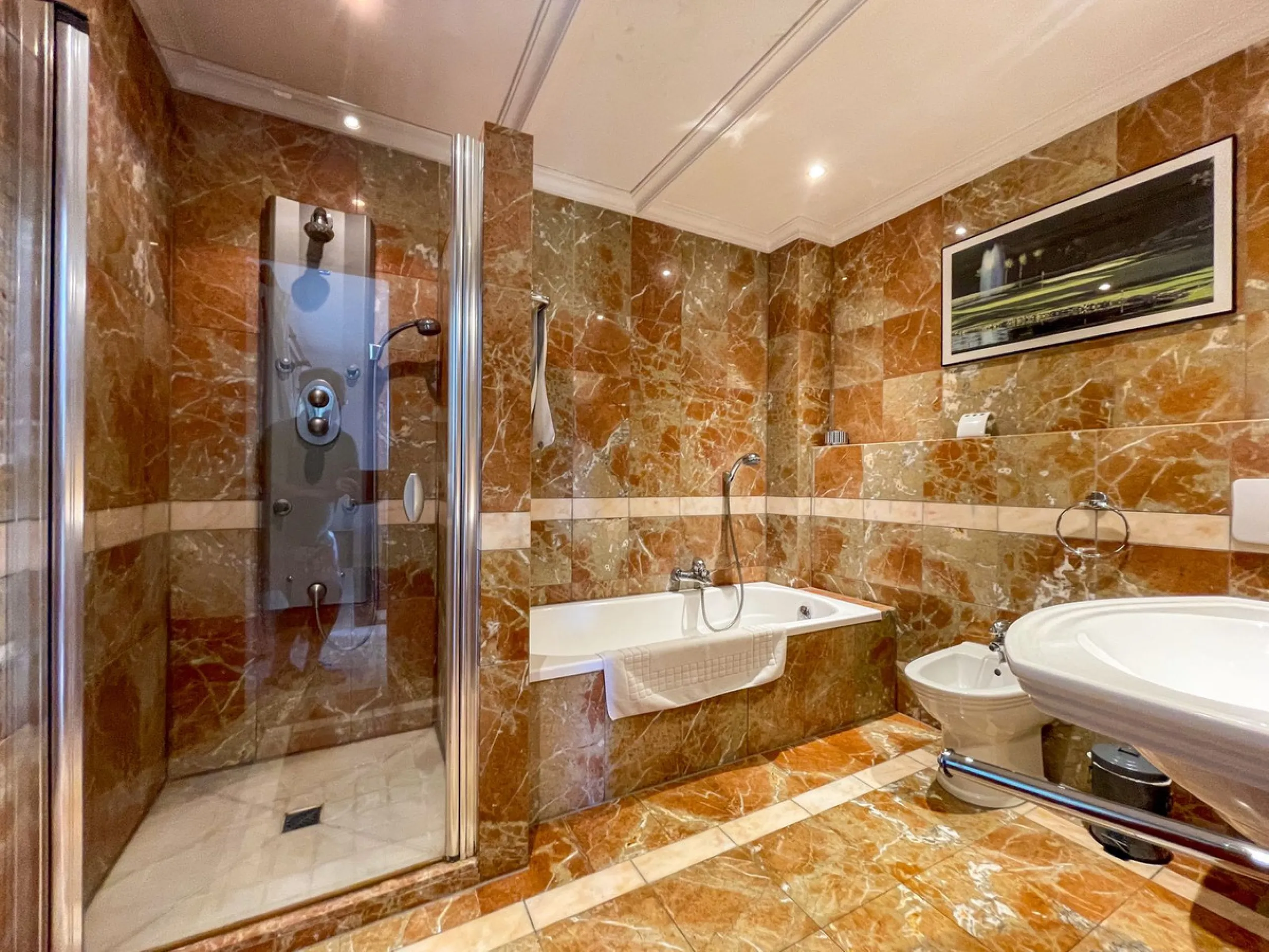 Detached Villa, El Rosario Marbella east