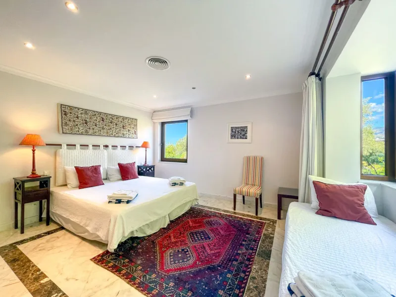 Detached Villa, El Rosario Marbella east