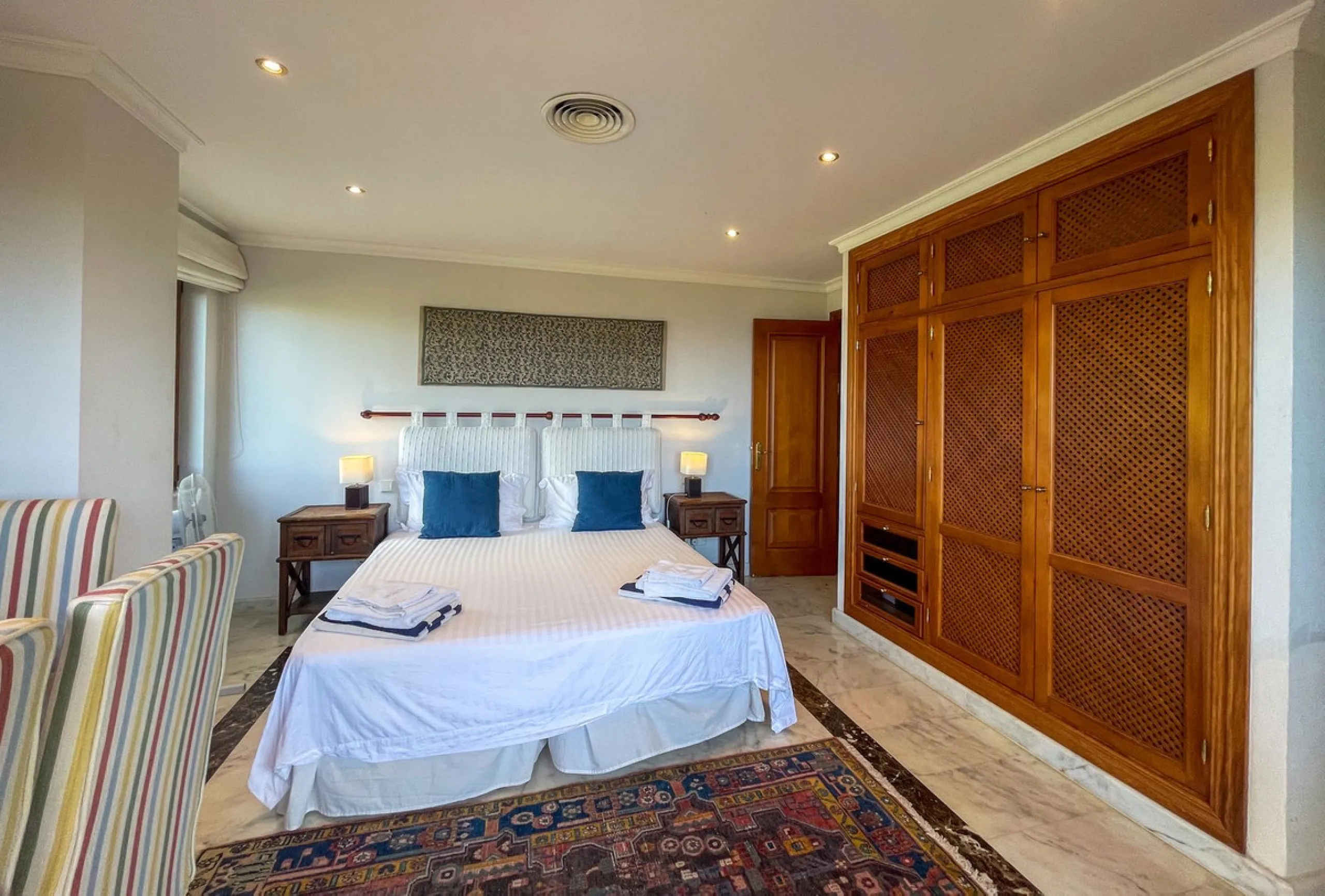 Detached Villa, El Rosario Marbella east